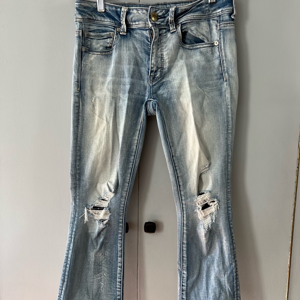 American Eagle Short Boot Kick Jeans
